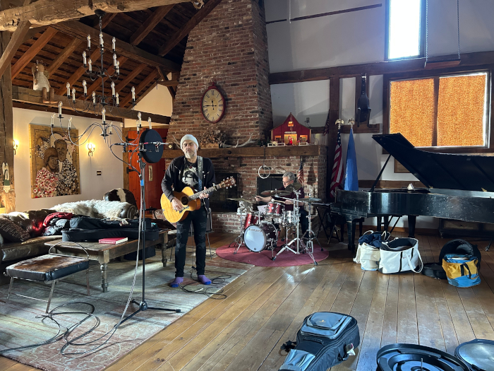 Tim and Peter run through 